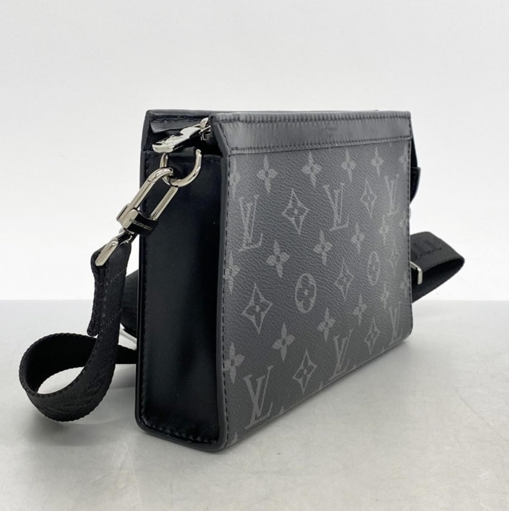 Sacoche luxueuse LOUIS VUITTON